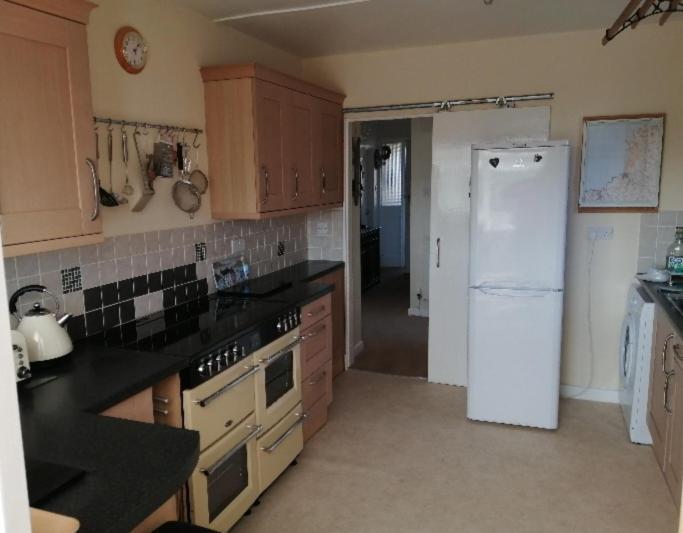 Curlews Cottage - House With 3 Bedrooms And Garden - Walking Distance To The Beach بيرانبورث المظهر الخارجي الصورة